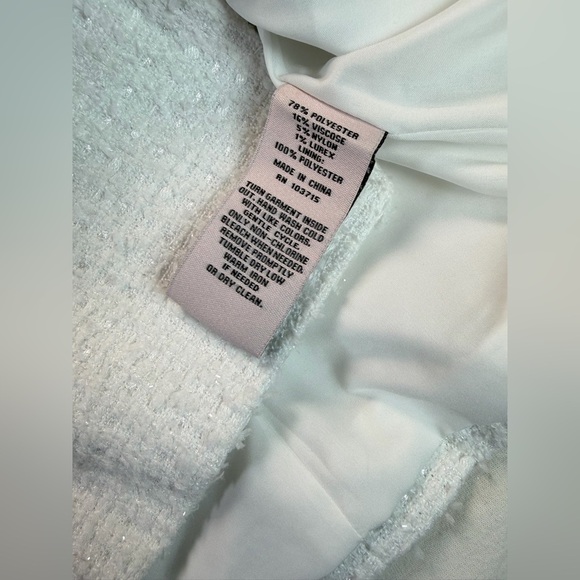 Nanette Lapore White Tweed Vest Size Medium NWT - Picture 7 of 7